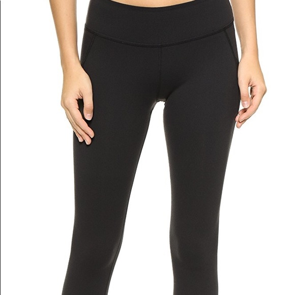SOLD | Beyond Yoga Wave Mesh Leggings | Small - Picture 4 of 8